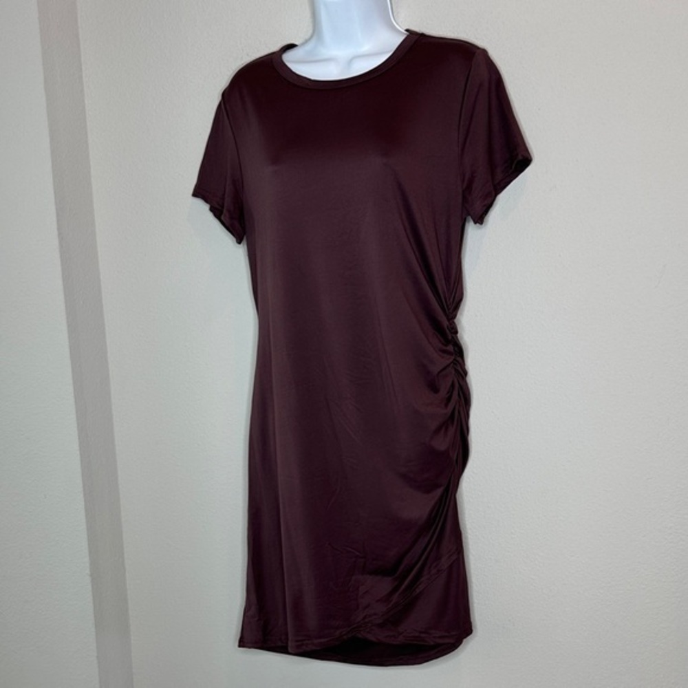 SHEIN Burgundy Short Sleeve Dress